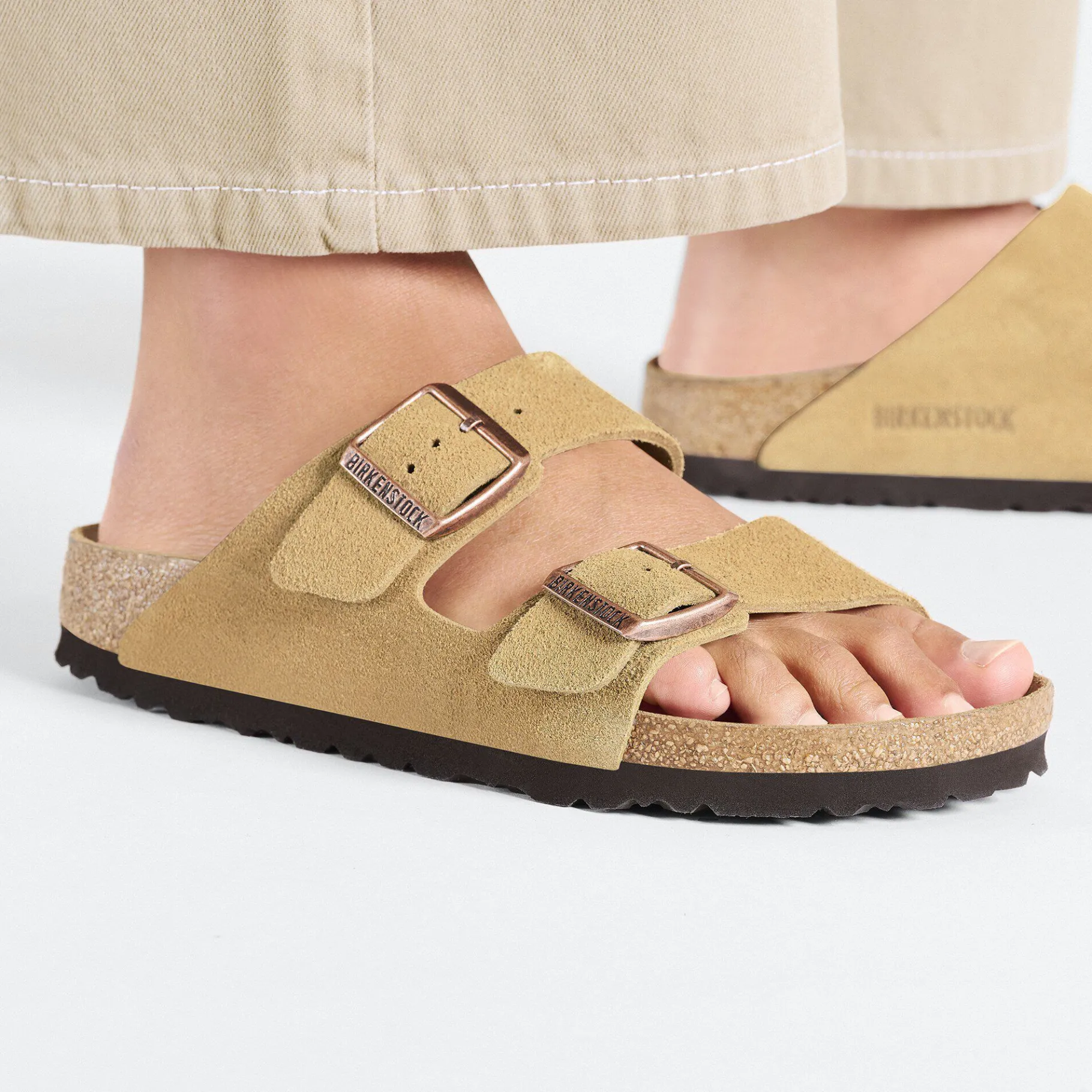 New Birkenstock Arizona Latte Cream