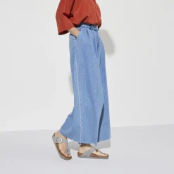 Shop Birkenstock Gizeh Big Buckle Dove Gray