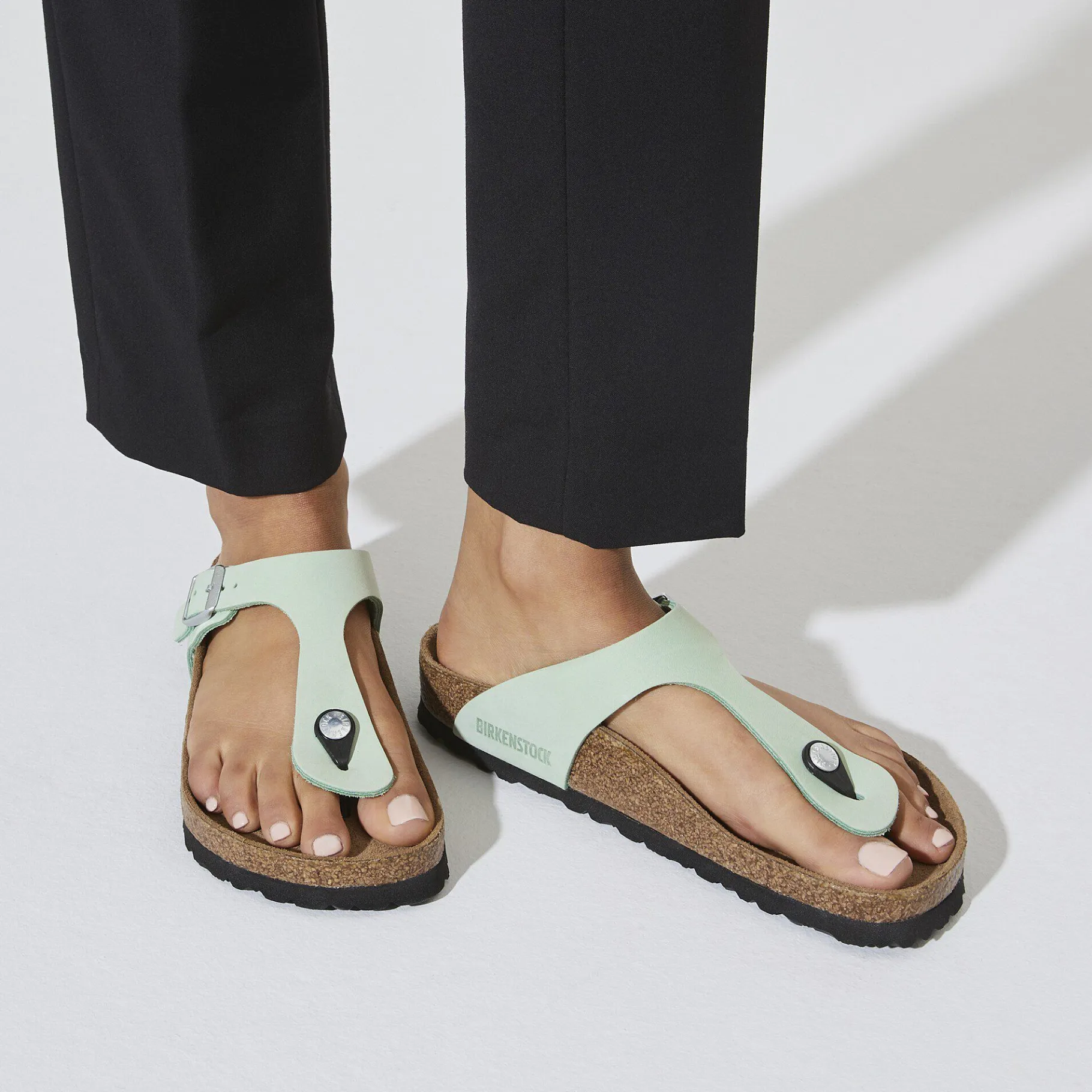 Cheap Birkenstock Gizeh Blod Fodseng Matcha
