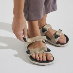Cheap Birkenstock Kalahari Damer Futura Geometric Camo Beige